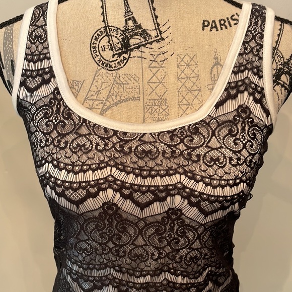 BLACK LACE OVER WHITE TANK *PICK 3 for $20 👚 - Picture 2 of 5